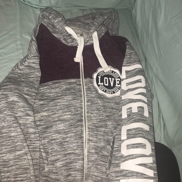 zip up sweater - Picture 1 of 1